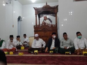 Read more about the article Gelar Isra’ Mi’raj, Rektor UINFAS : Pahami Islam Secara Kaffah