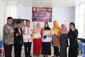 Perpustakaan UIN Fatmawati Sukarno Bengkulu Raih Juara 1 Academic Library Innovation Award FPPTI Bengkulu 2023