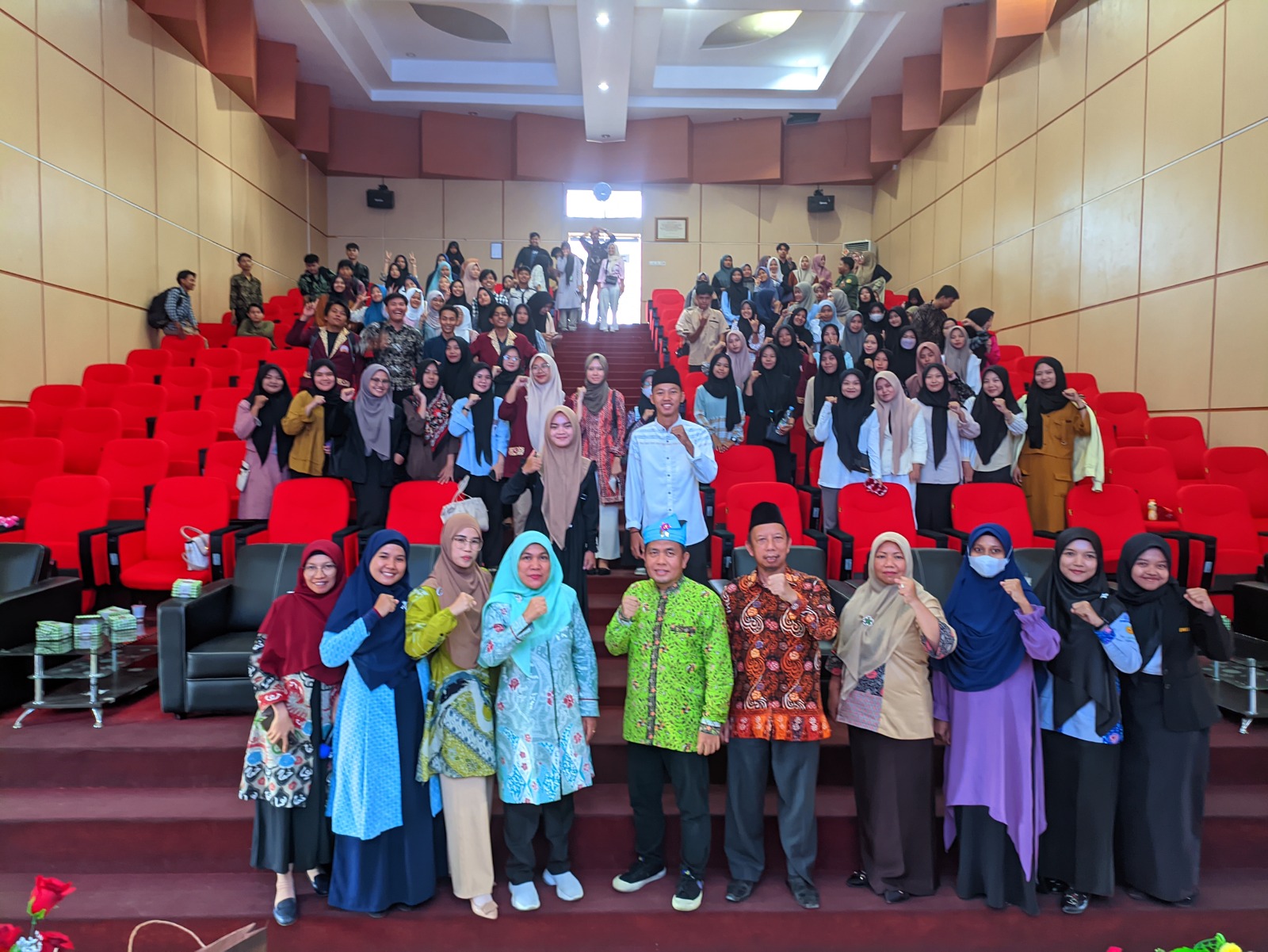 You are currently viewing FEBI UINFAS Bengkulu Gelar Seminar Nasional Perencanaan Keuangan Syariah.