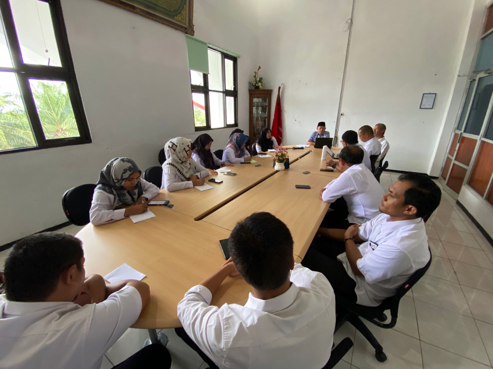 You are currently viewing UIN Fatmawati Sukarno Bengkulu Sambut Akreditasi Universitas: Evaluasi dan Arahan Bagian Umum dan Akademik Tahun 2023