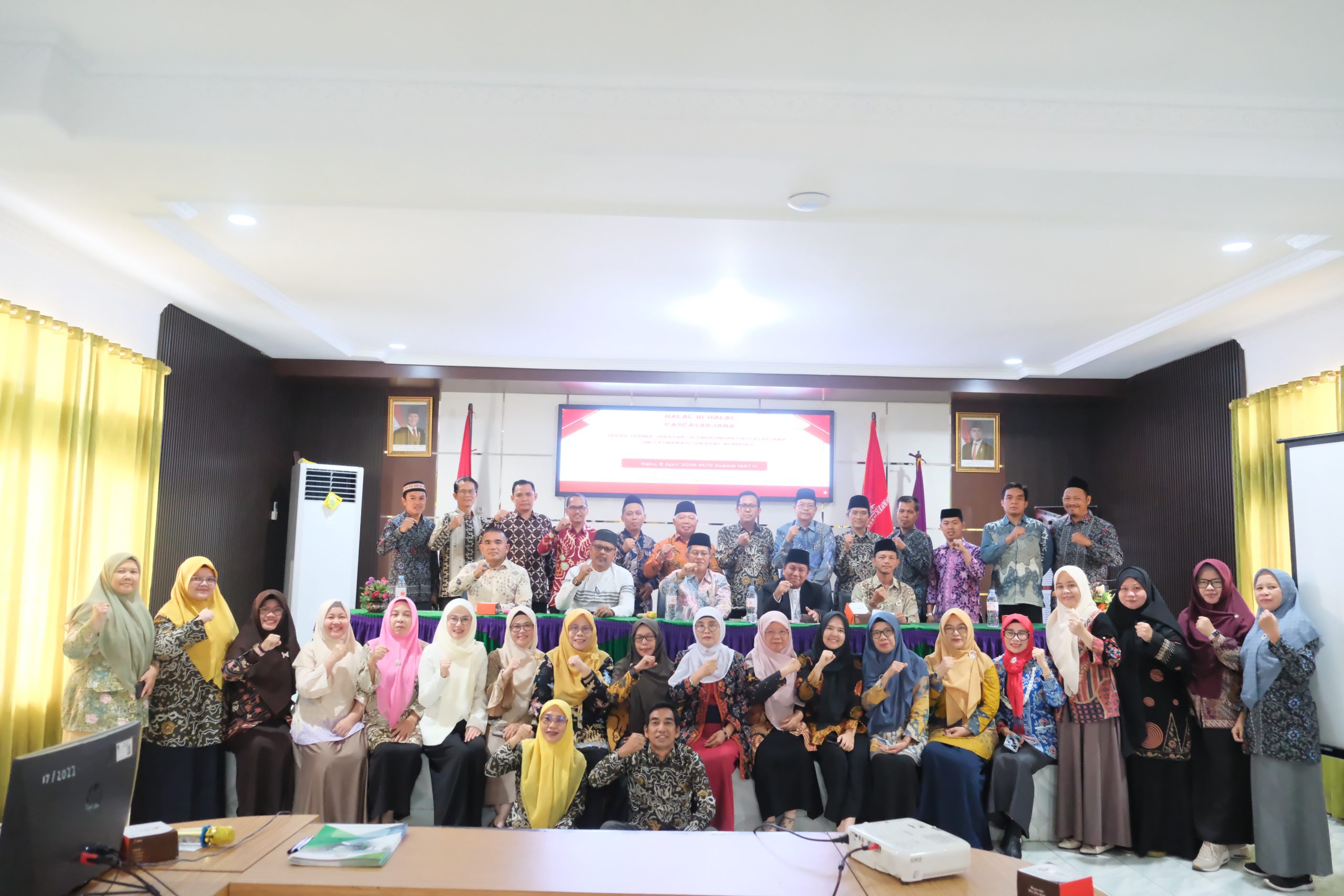 Read more about the article Halal Bihalal dan Sertijab Pascasarjana UINFAS Bengkulu, Perkuat Komitmen Peningkatan Mutu