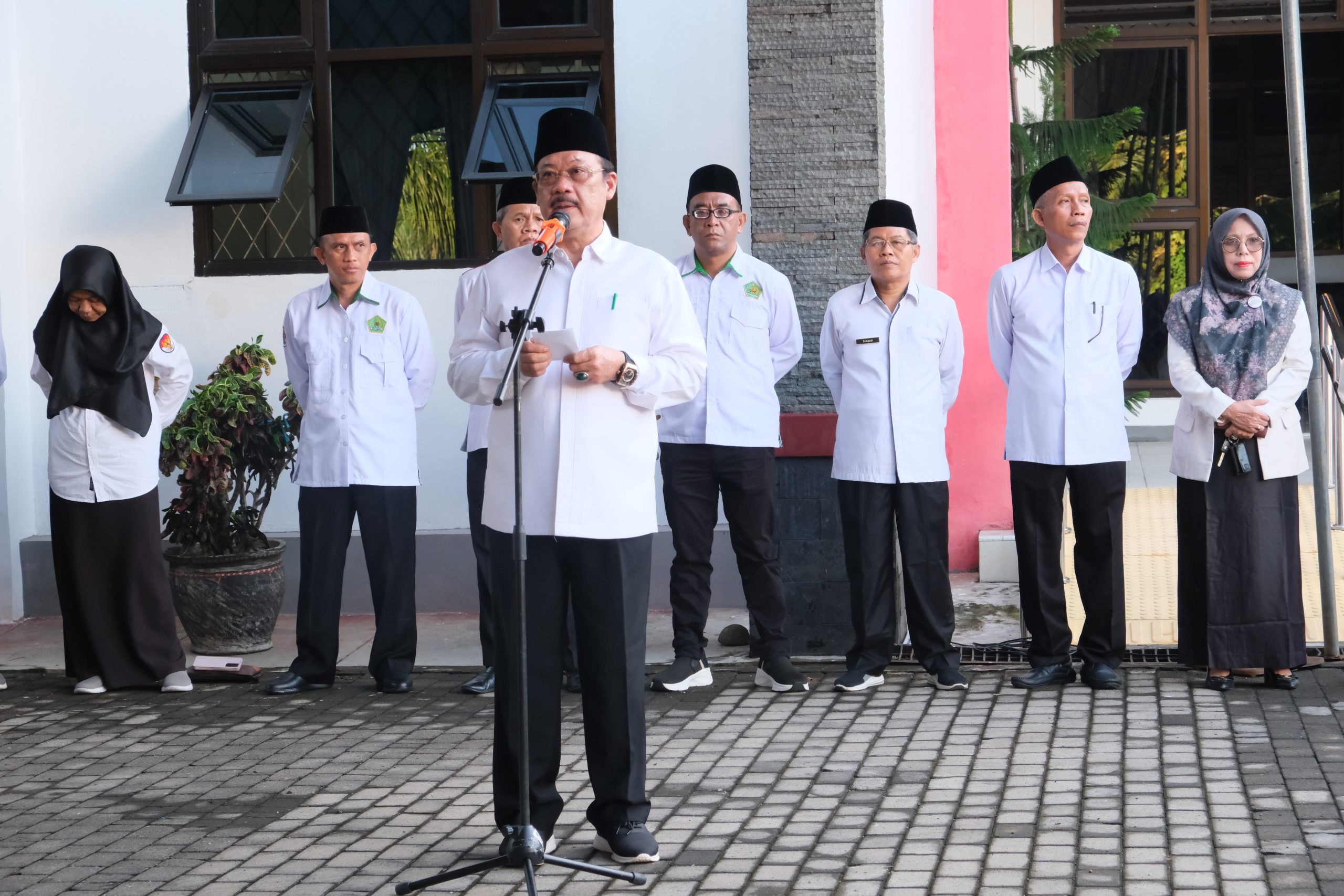 Read more about the article Apel Gabungan UINFAS Bengkulu, Rektor Tekankan Adaptasi Kebijakan Global dan Etos Kerja ASN