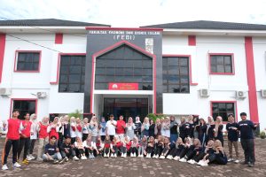 Read more about the article Senam Sehat FEBI UIN Fatmawati Sukarno Bengkulu Pererat Kebersamaan Sivitas Akademika