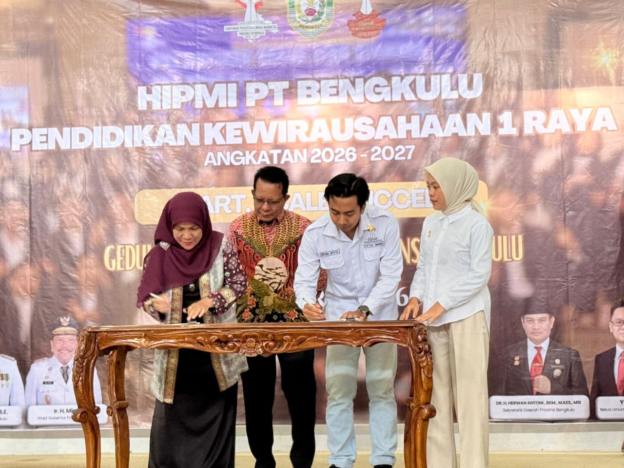 You are currently viewing UINFAS Bengkulu dan HIPMI PT Teken MoU–PKS, 150 Mahasiswa Ikuti Pendidikan Kewirausahaan