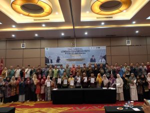Read more about the article Perkuat Budaya Mutu PTKIN, 55 LPM Se-Indonesia Sinkronkan SPMI dan Teken Kerja Sama Terpadu di Padang