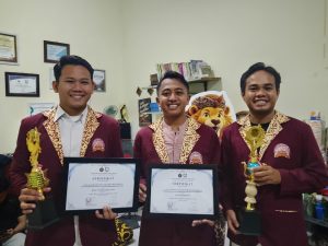 Read more about the article Mahasiswa UIN Fatmawati Sukarno Bengkulu Raih Dua Penghargaan Nasional pada Kompetisi Esai di Universitas Brawijaya