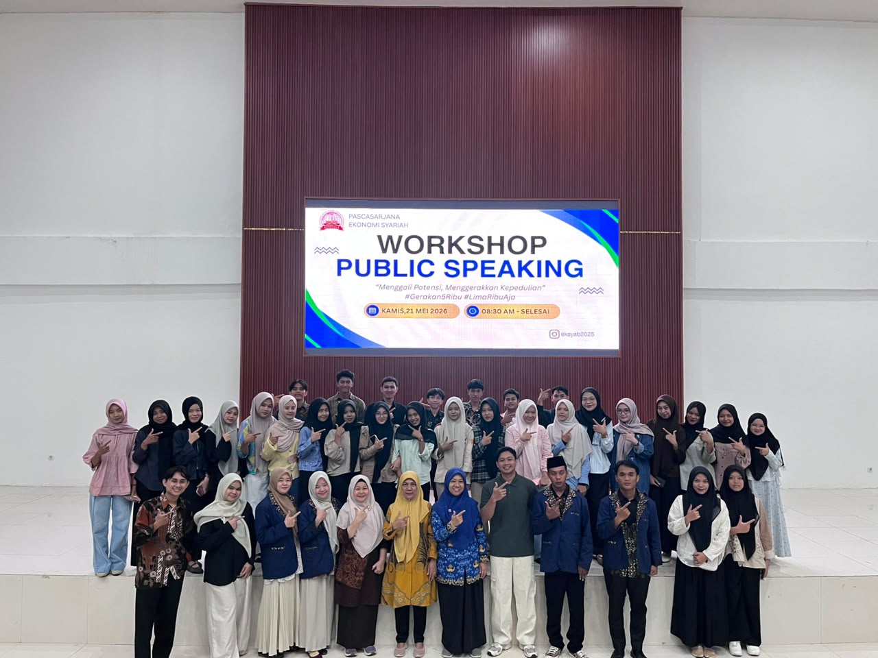 Read more about the article Workshop Public Speaking Magister Ekonomi Syariah UINFAS Bengkulu: “Mengasah Potensi, Menggerakkan Kepedulian”