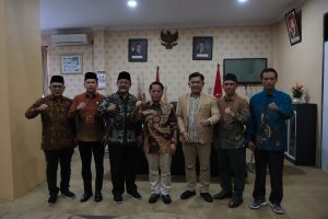 Read more about the article Sambut Sekjen Kemenag RI, UIN FAS Bengkulu Perkuat Komitmen Tingkatkan Kualitas Pendidikan Tinggi