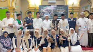 Read more about the article Semangat Hijrah Menggema di Bengkulu, Mahasiswa KKN MBKM UINFAS Hadirkan Ustaz Ahmad Alhabsyi dalam Safari Dakwah 1 Muharram 1448 H
