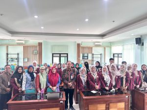 Read more about the article Perluas Wawasan Nasional, Mahasiswa KKN UIN Fatmawati Sukarno Bengkulu Belajar Strategi Pengelolaan Sampah di Yogyakarta