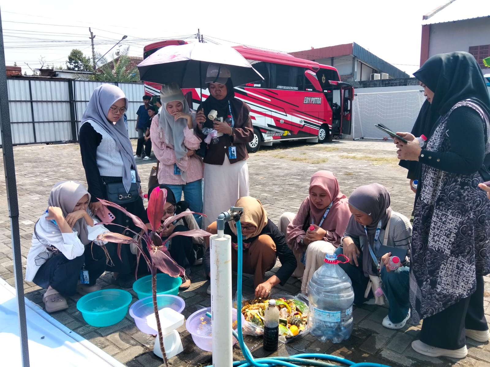 Read more about the article Kewirausahaan UINFAS Dalami Ekonomi Sirkular di UPS Nitikan dan Papa Dulang Mami