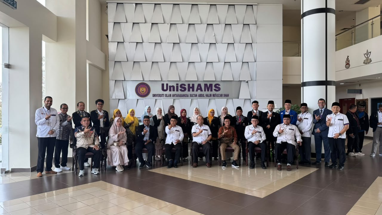 Read more about the article UIN Fatmawati Sukarno Bengkulu Perkuat Kerja Sama Internasional melalui MoU dan PhD Colloquium bersama UNISHAMS Malaysia