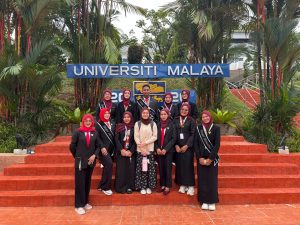 Read more about the article Mahasiswi UIN FAS Bengkulu Raih Dua Penghargaan Bergengsi di Forum Internasional ASEAN Future Academy 2026