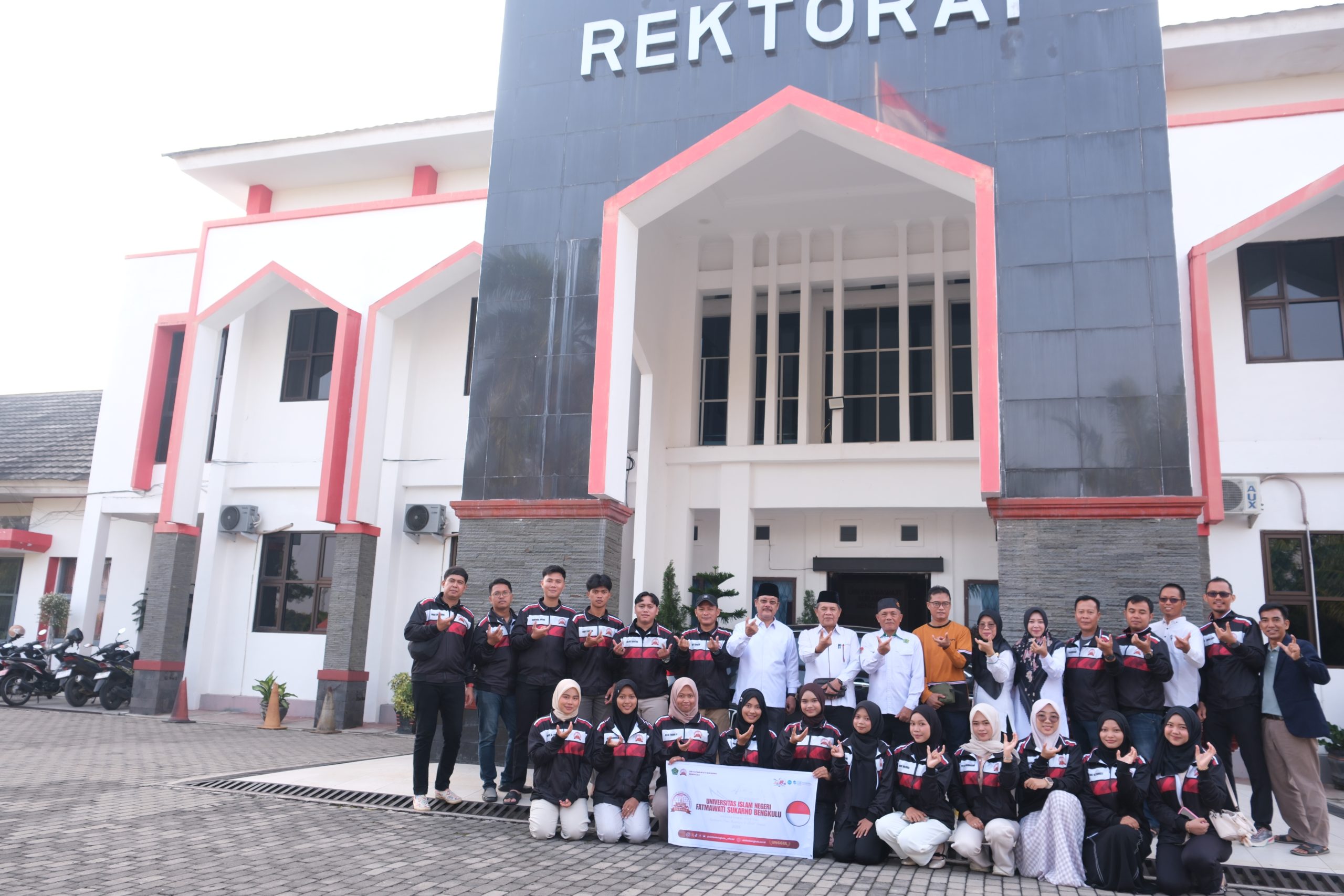 Read more about the article Bawa Nama Baik Kampus dan Daerah, 15 Mahasiswa UIN FAS Bengkulu Siap Berlaga di SeIBa International Festival 2026