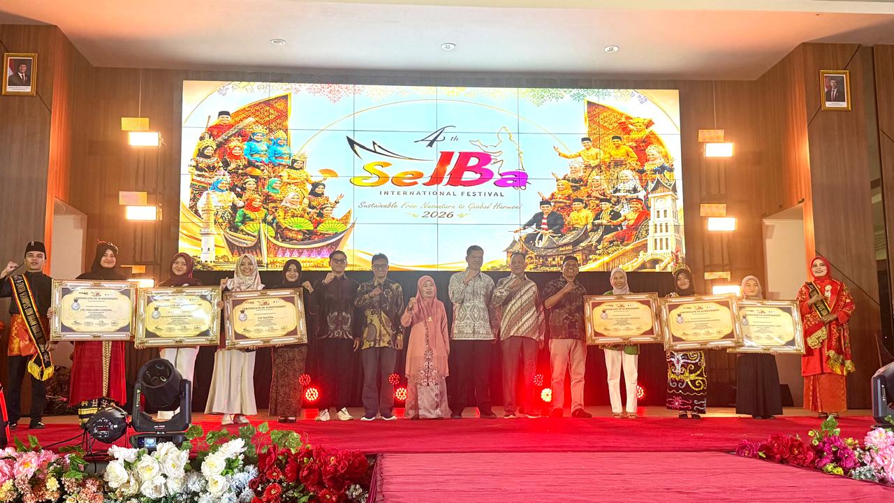Read more about the article UIN Fatmawati Sukarno Bengkulu Bersinar di Panggung Internasional, Borong 9 Medali dan Penghargaan Platinum pada SeIBa International Festival 2026