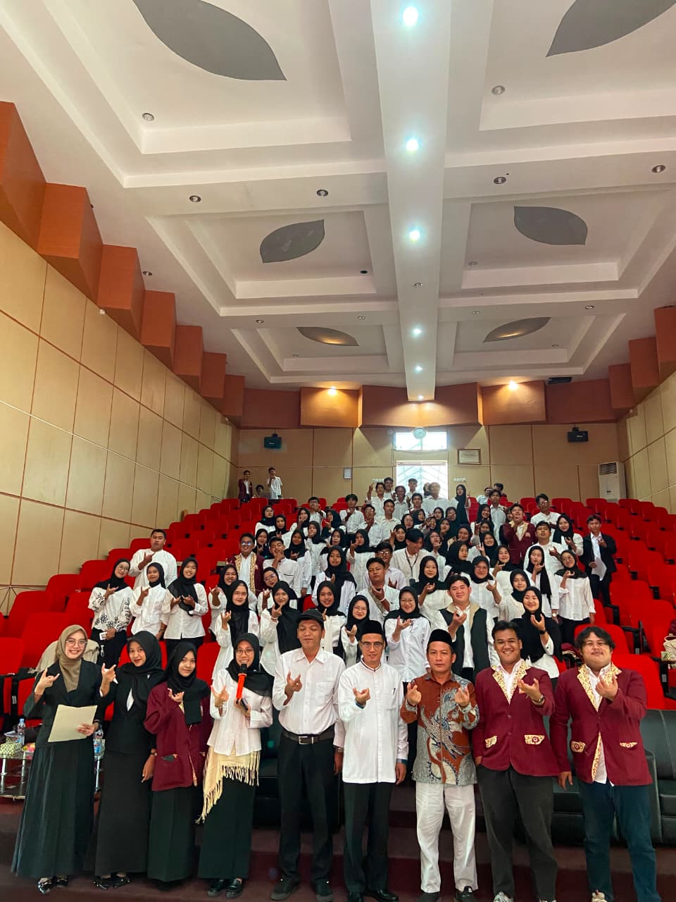 Read more about the article Perkuat Tata Kelola Organisasi Mahasiswa, Senat Mahasiswa UINFAS Bengkulu Gelar Pelatihan Penyusunan TOR
