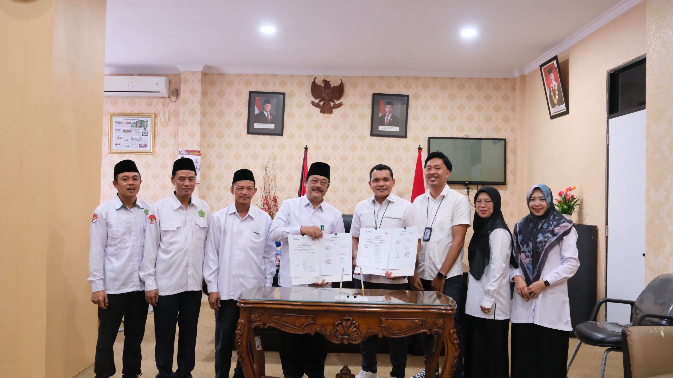 Read more about the article UIN Fatmawati Sukarno Bengkulu Gandeng PT Prima Karya Sarana Sejahtera, Perkuat CDC dan Buka Jalur Rekrutmen Mahasiswa serta Alumni