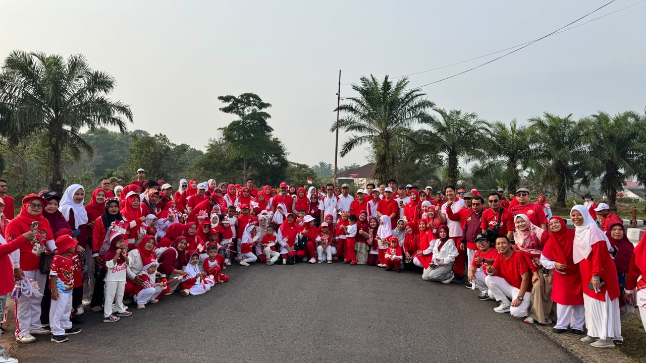 You are currently viewing Semarak Kemerdekaan, UIN Fatmawati Sukarno Bengkulu Gelar Jalan Sehat dan Bagikan Doorprize