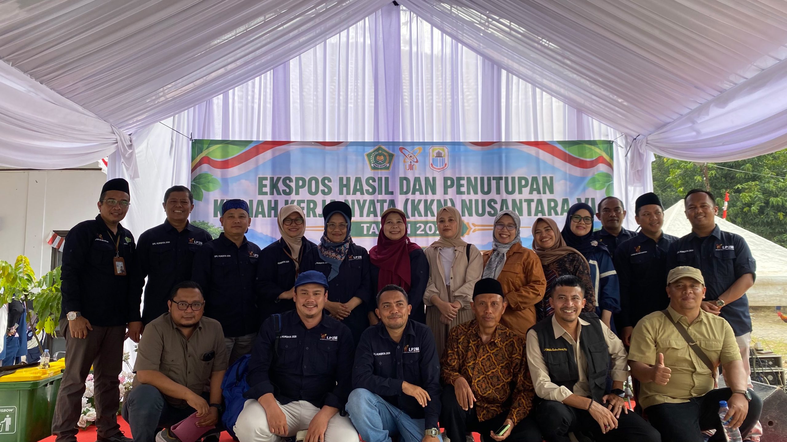 You are currently viewing Mahasiswa UIN Fatmawati Sukarno Raih Terbaik I Stand Program Kerja KKN Nusantara Berkat Kepedulian terhadap Pendidikan