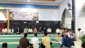 Read more about the article Pererat Sinergi Kampus dan Masyarakat, Fakultas Syariah UIN FAS Gelar Peringatan Maulid Nabi 1448 H di Desa Sido Sari
