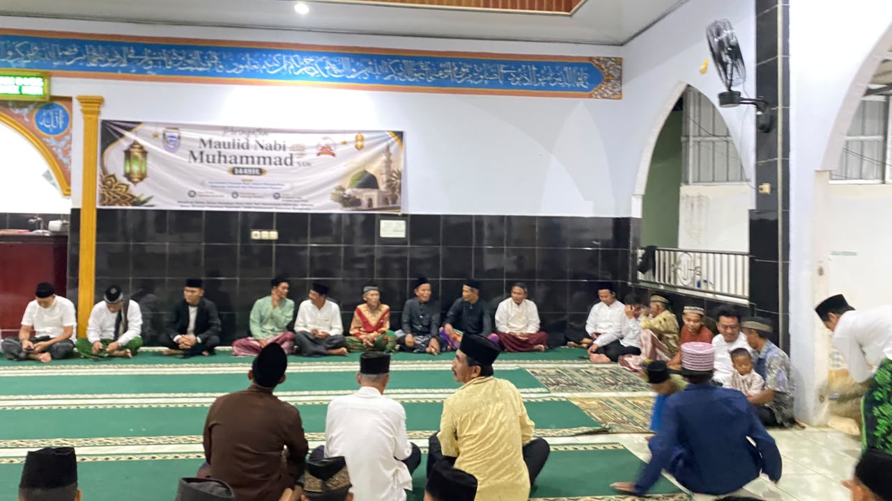 Read more about the article Pererat Sinergi Kampus dan Masyarakat, Fakultas Syariah UIN FAS Gelar Peringatan Maulid Nabi 1448 H di Desa Sido Sari