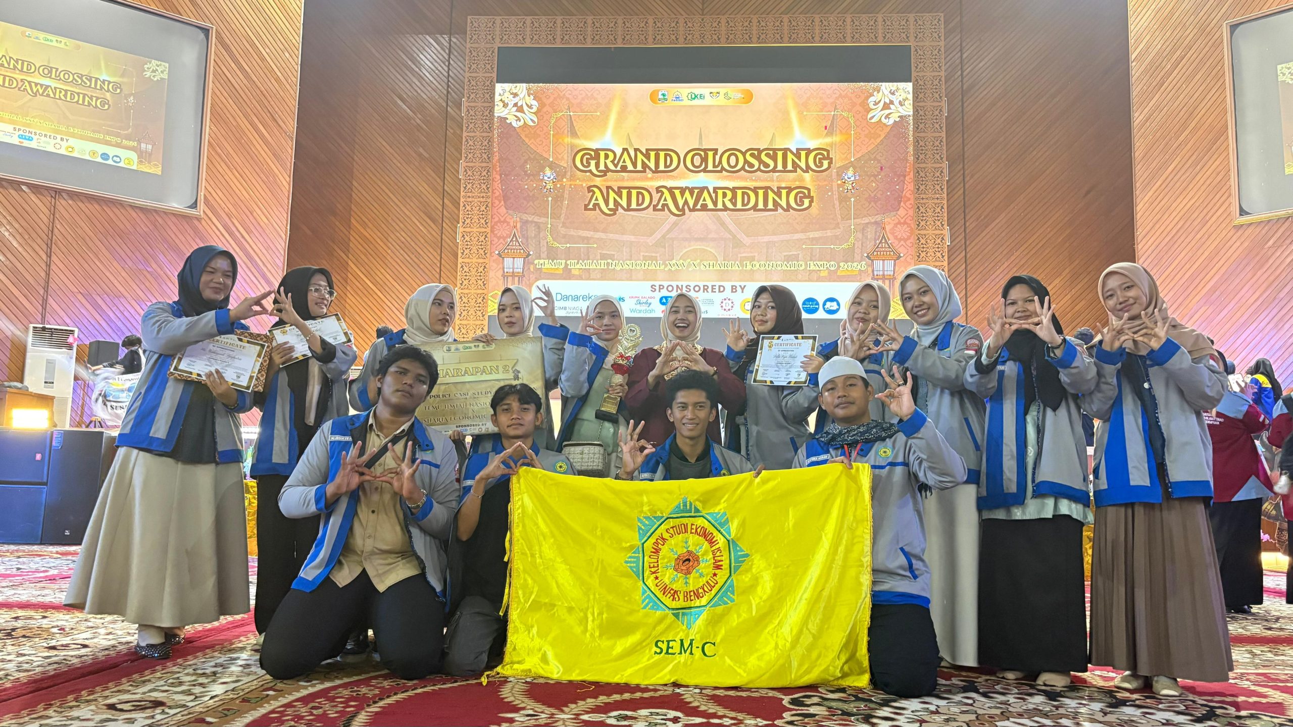 Read more about the article UKK KSEI SEM-C UIN FAS Bengkulu Torehkan Prestasi di Temu Ilmiah Nasional 2026