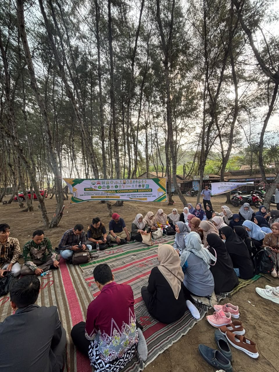 You are currently viewing FEBI dan Pascasarjana UIN Fatmawati Sukarno Bengkulu Perkuat Literasi Keuangan Syariah Nelayan melalui Pengabdian Internasional
