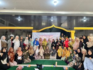 Read more about the article Dari Majelis Taklim untuk Lingkungan: Tim PKM FEBI UIN FAS Bengkulu Dorong Pengelolaan Sampah Berbasis Eco-Religious