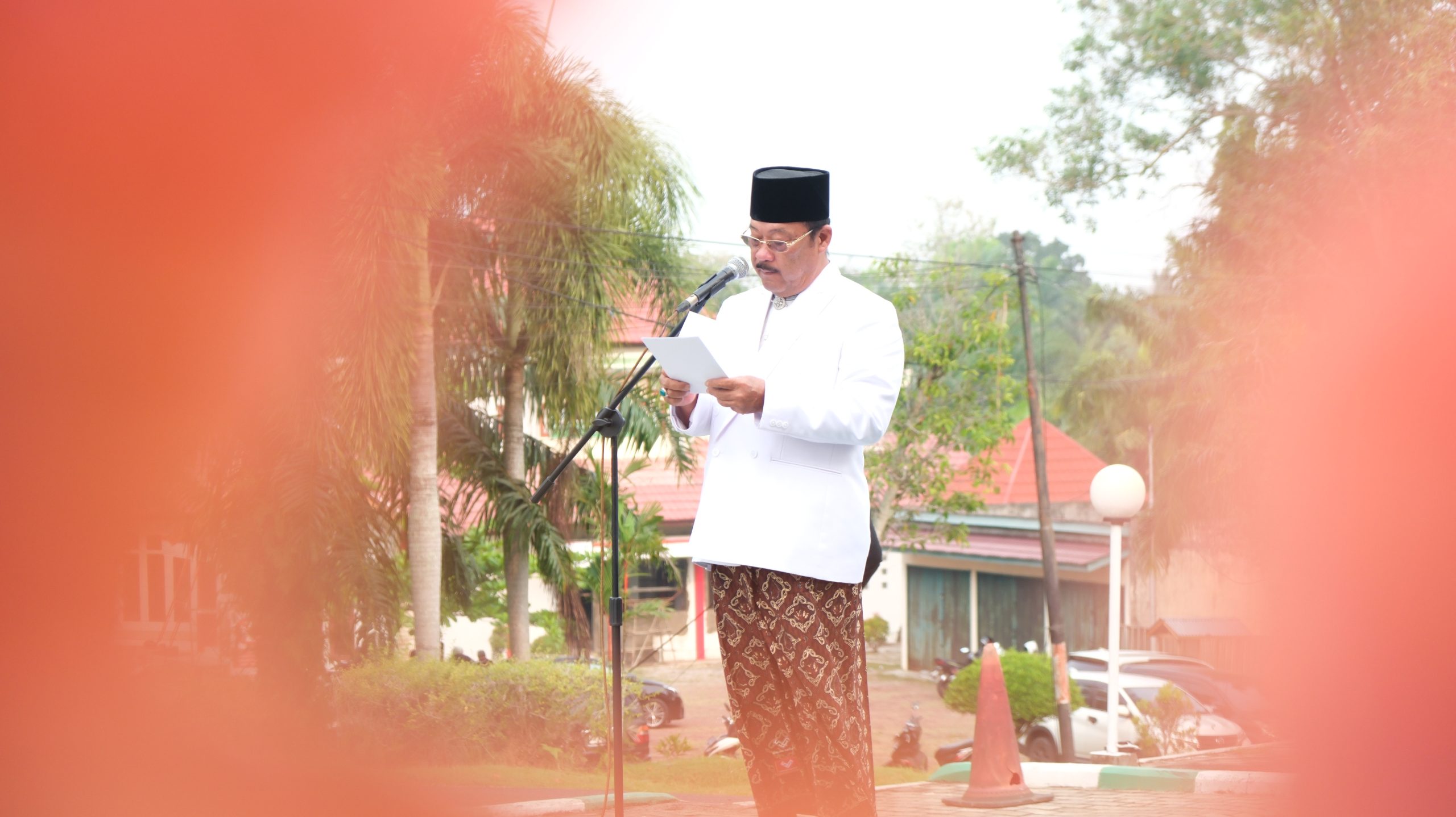 Read more about the article UIN FAS Bengkulu Gelar Upacara Hari Santri Nasional 2026, Teguhkan Semangat Santri Menuju Indonesia Emas