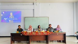 Read more about the article PGMI UIN FAS Bengkulu Gelar Pelatihan Perangkat Pembelajaran, Siapkan Calon Guru MI yang Kreatif dan Profesional