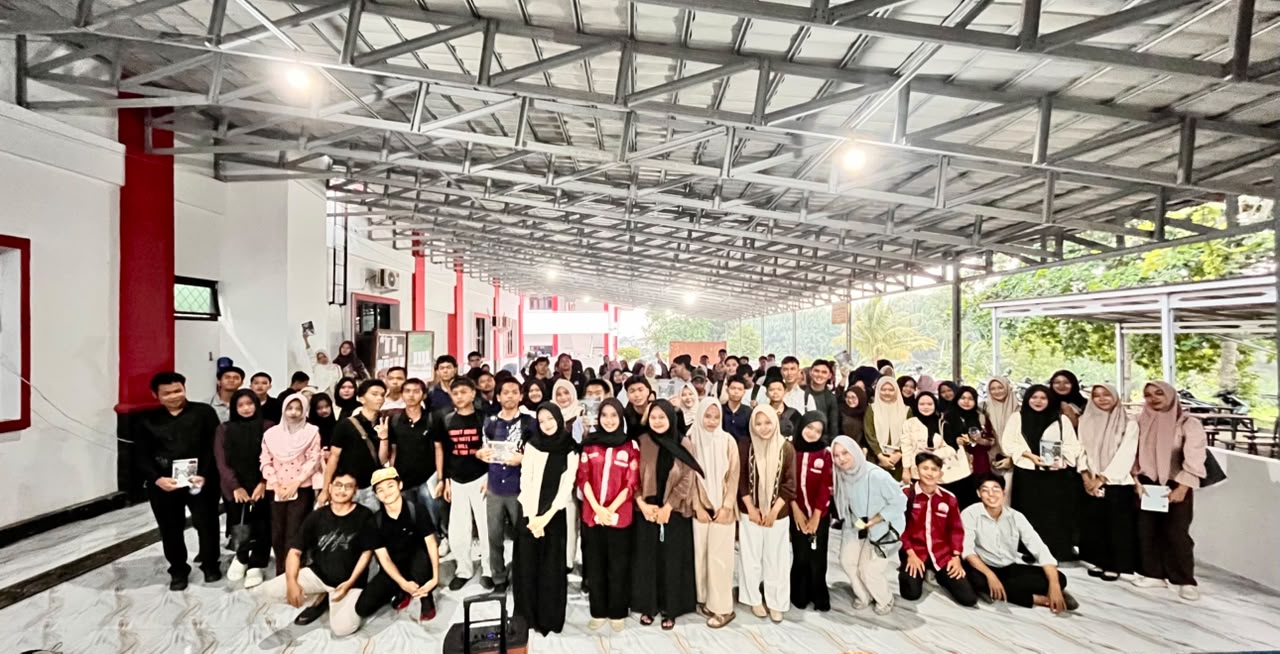 Read more about the article Bedah Buku Bumi Manusia, HMPS Ekonomi Syariah UIN FAS Bengkulu Dorong Mahasiswa Kritis dan Cinta Literasi