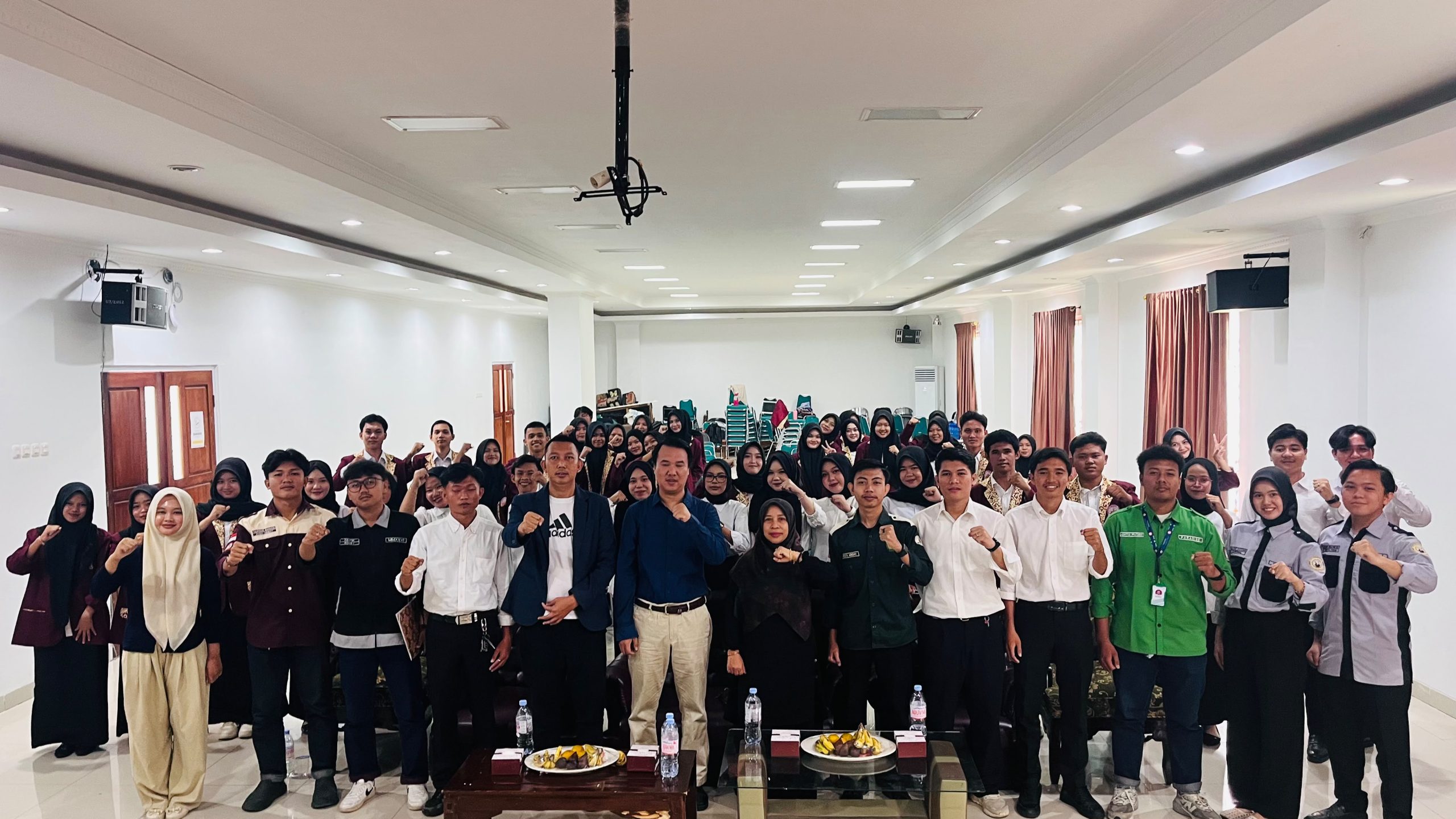 Read more about the article Dekan Lantik 60 Pengurus dan Anggota Baru KAPAS Fakultas Syariah UIN FAS Bengkulu, Perkuat Kompetensi Praktik Hukum